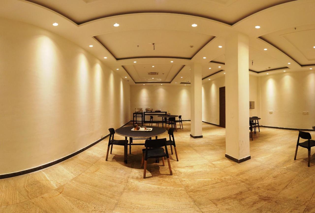 Lemonwood Suites By F9 Hotels - Trivoli Garden Chhatarpur New Delhi Exterior photo