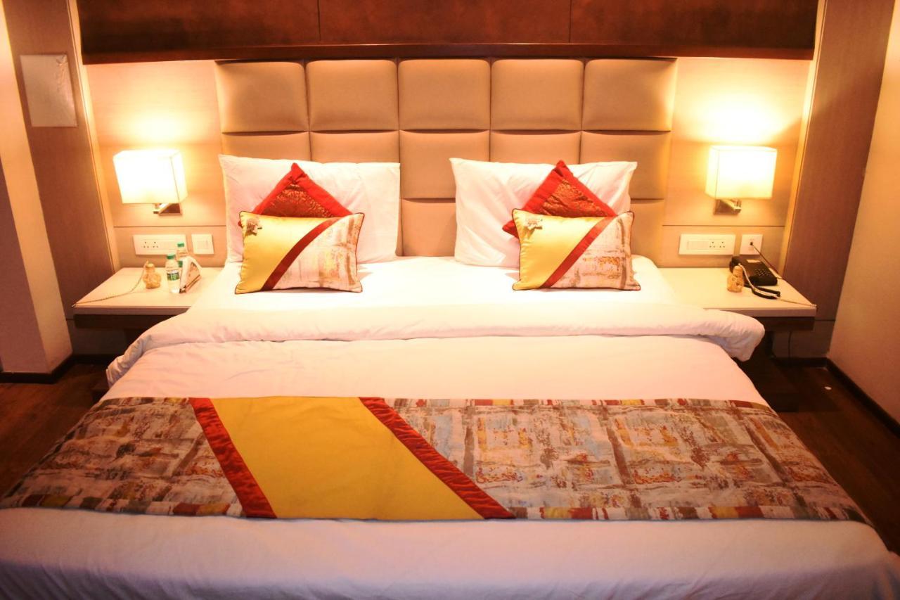 Lemonwood Suites By F9 Hotels - Trivoli Garden Chhatarpur New Delhi Exterior photo