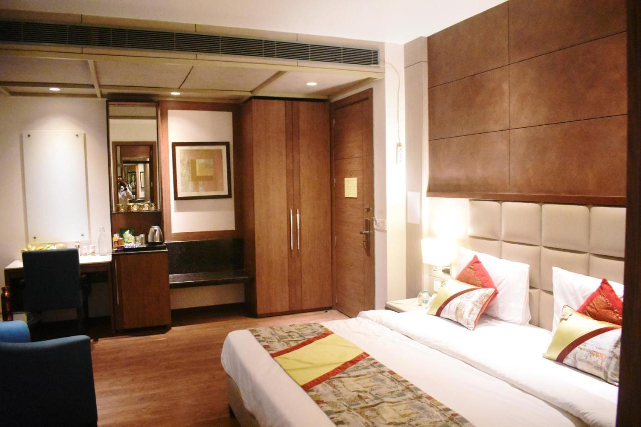 Lemonwood Suites By F9 Hotels - Trivoli Garden Chhatarpur New Delhi Exterior photo